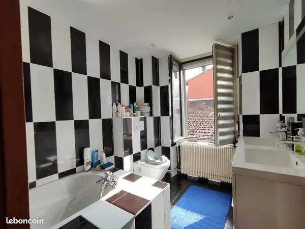Chambre disponible en colocation (4 personnes) - Mulhouse