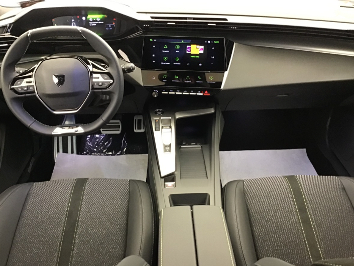 Peugeot 308 — photo 6