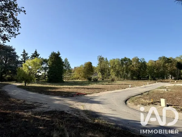 Terrain 1185 m²