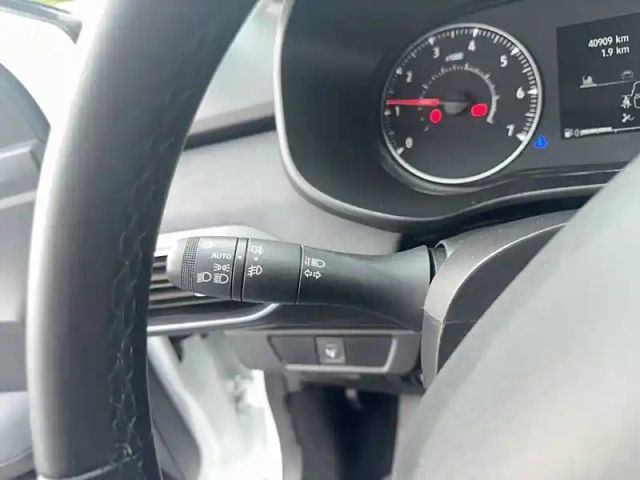 Dacia Sandero tce 90 cvt gsr2 — photo 17