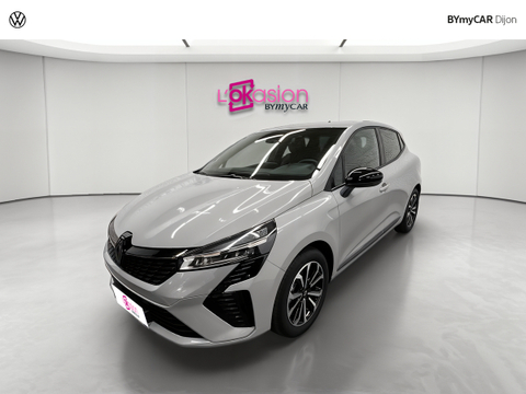Renault Clio E-Tech full hybrid 145