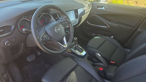 Opel Crossland X 1.2 Turbo 110 BVA6 - Ultimate – 2019 – 89426 km – Essence – Boîte Automatique — photo 19