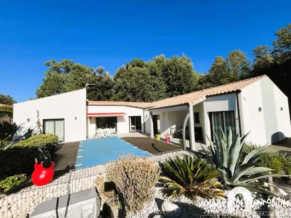 Villa 5 pièces 188 m²