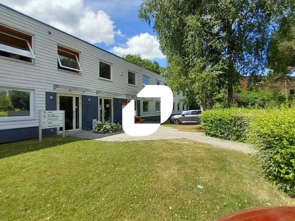 Bureaux 136 m²