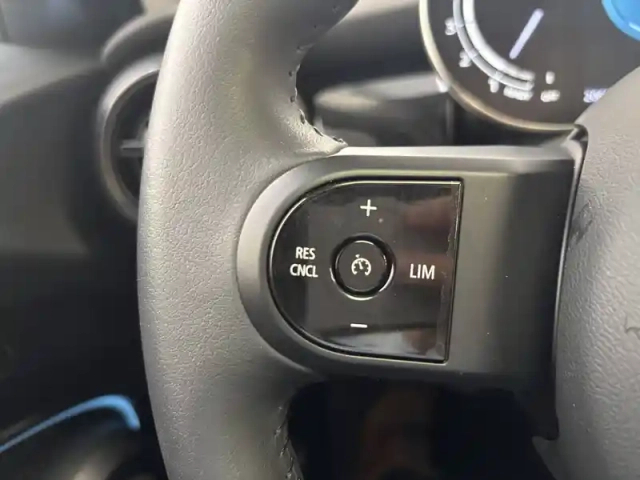 Mini Mini hatch 5 portes cooper 136 ch dkg7 — photo 42