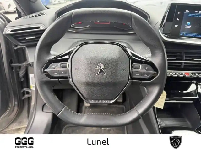 Peugeot 2008 puretech 100 s&amp;s bvm6 — photo 13