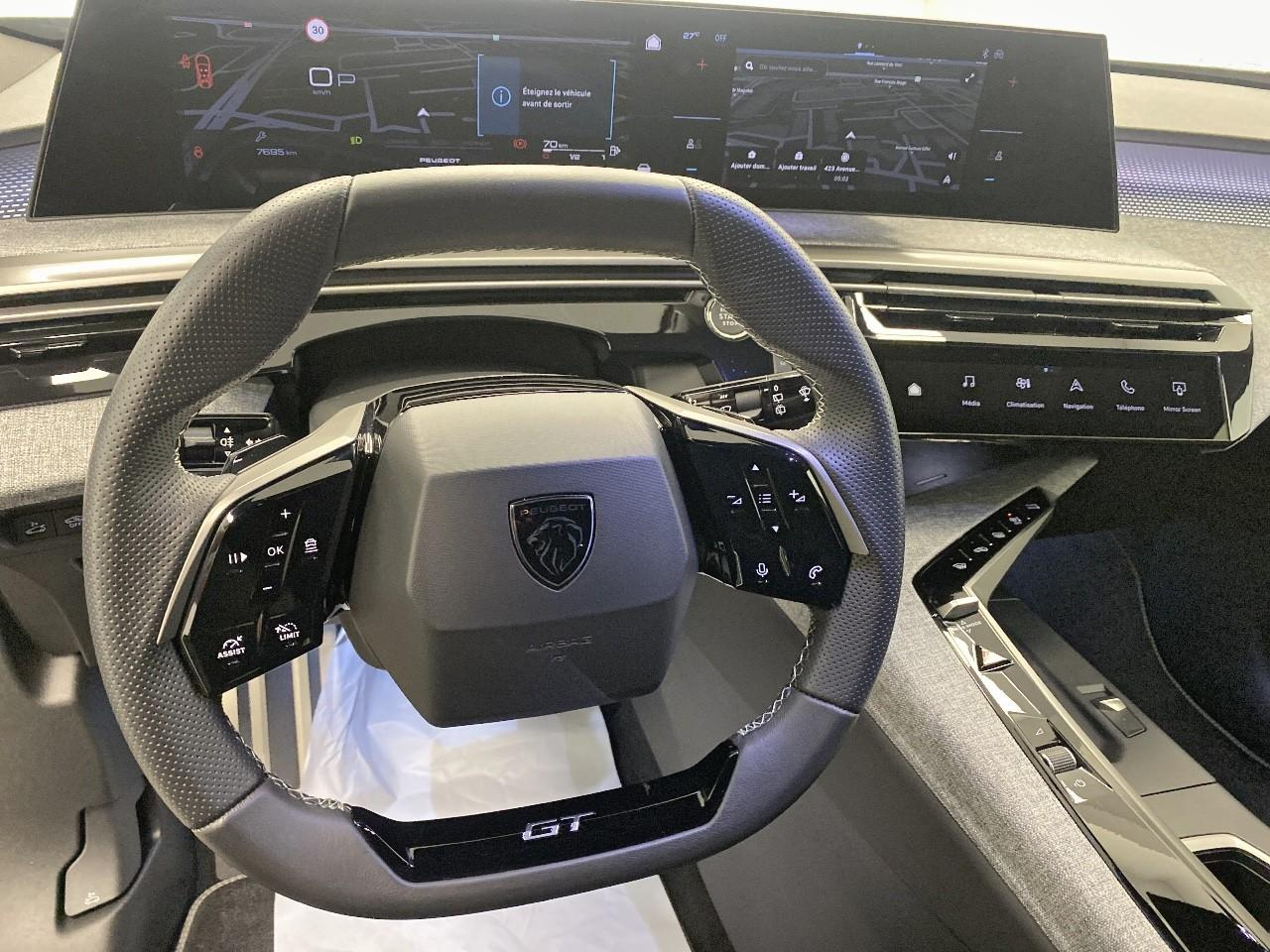 Peugeot 5008 hybrid 136 e-dcs6 gt — photo 12