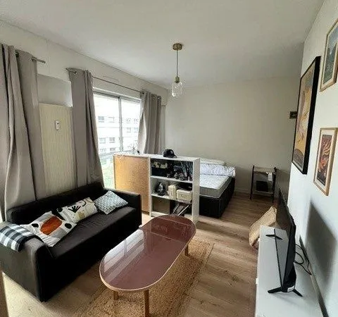 Studio 1 pièce 24 m²