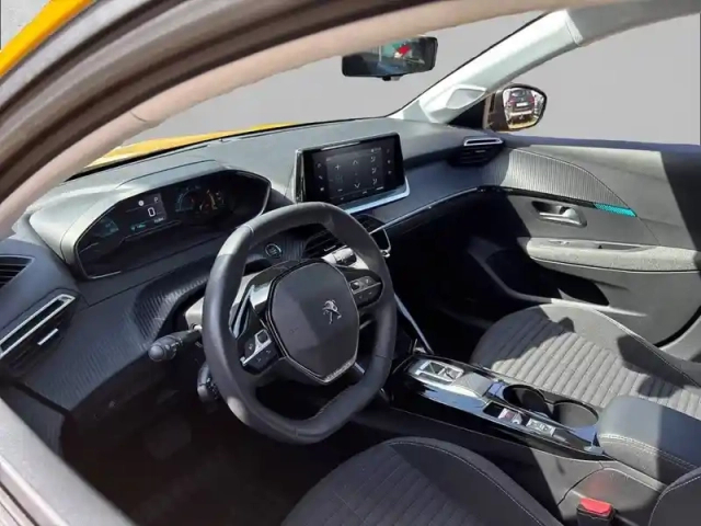 Peugeot 208 electrique 50 kwh 136ch — photo 8