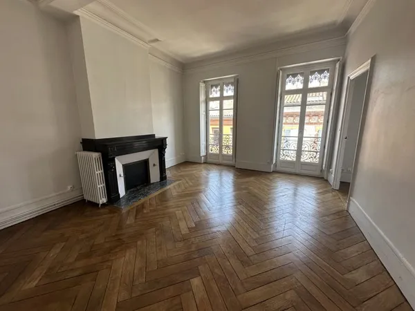 SAINT-AUBIN - T4/5 de 114m2 - 1620 EUR