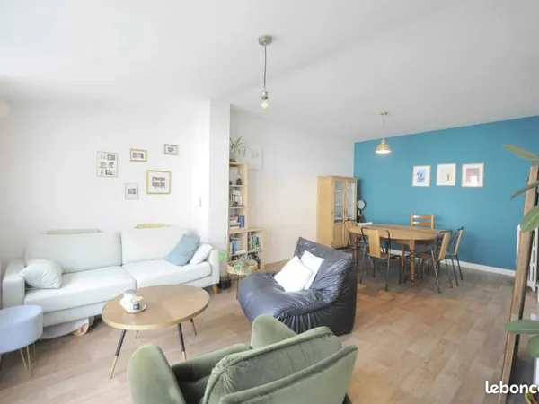 Appartement 4 pièces 91 m²