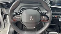 Peugeot 208 1.2 PureTech 100ch S&S Style 118g — photo 12