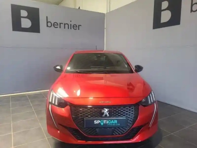 Peugeot 208 1.2 puretech 130ch s&amp;s gt eat8 — photo 6
