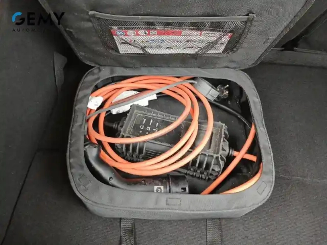 Peugeot 208 electrique 50 kwh 136ch — photo 20