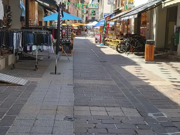Commerce Vente Le Bourg-d'Oisans  45m² 135000€