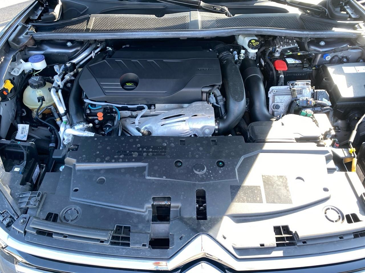 Citroën C5 X hybride rechargeable 225ch shine pack eeat8 — photo 12