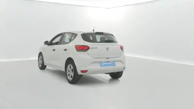 Dacia Sandero sce 65 - 22 — photo 12