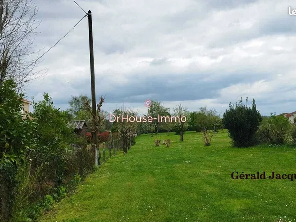Terrain 1771 m² creysse