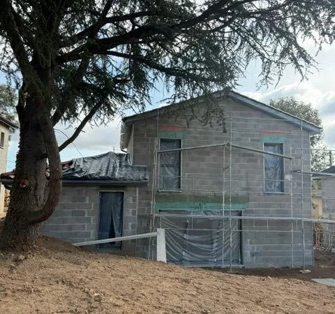 Maison individuelle T4 en cours d'achèvement avec de belles prestations