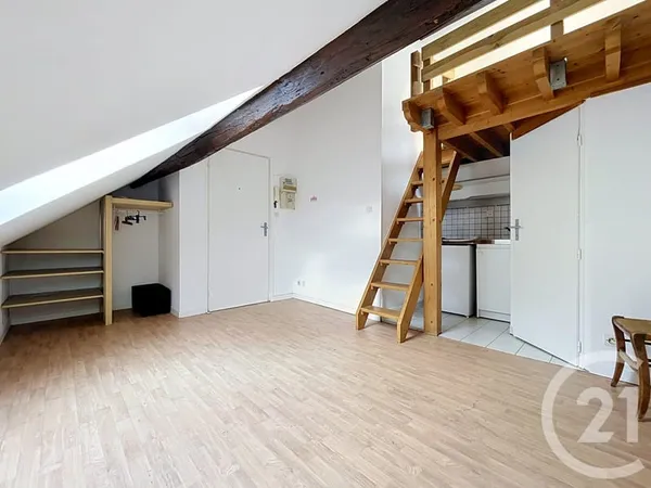 Appartement 1 pièce 9 m²