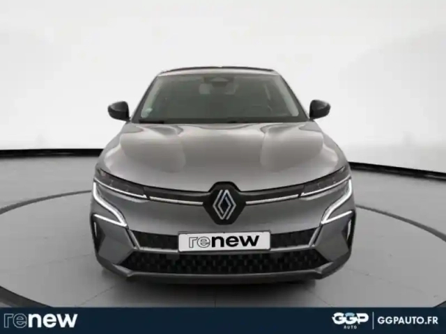 Renault Megane e-tech electric ev60 220ch equilibre optimum charge — photo 8