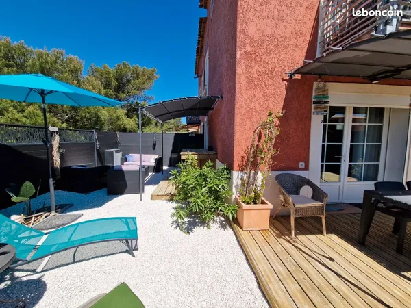 Appartement avec grand jardin en Bord de Mer - Hyères La Capte 83 Côte d'Azur