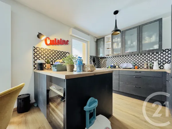 Appartement 4 pièces 76 m²