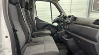 Renault Master F3500 L2H2 2.3 Blue dCi 135ch Confort Euro6E — photo 10