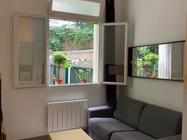 Studio meublé