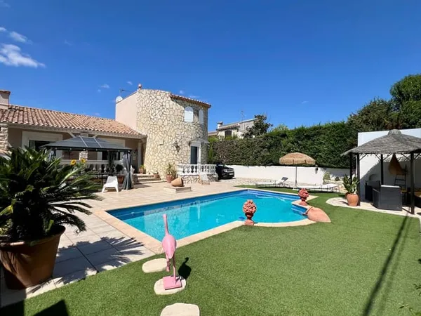 Maison 5 pièces 150 m²