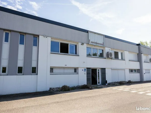 Bureaux 115 m²