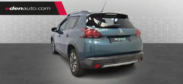 Peugeot 2008 1.2 puretech 110ch s&amp;s eat6 — photo 3