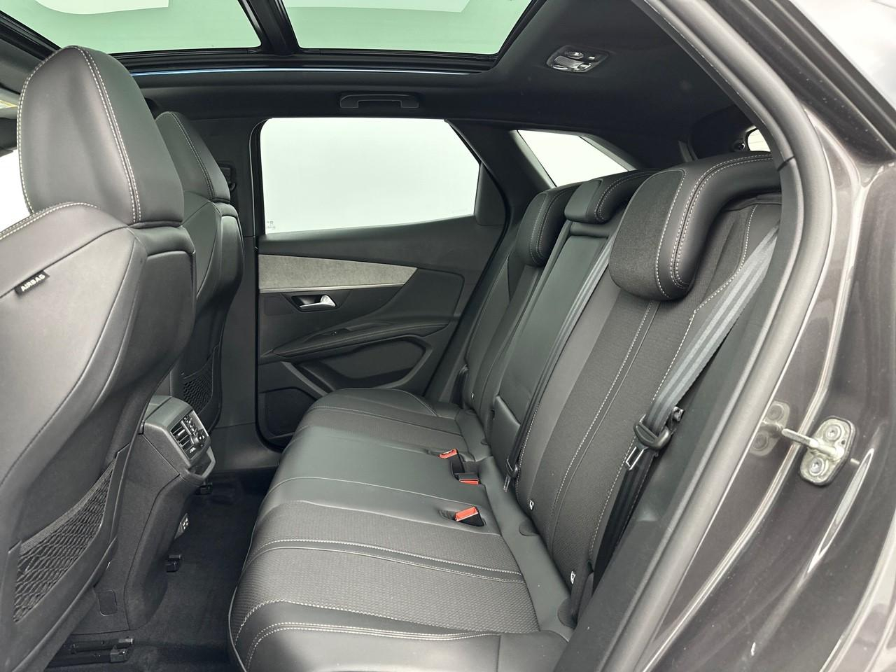 Peugeot 3008 puretech 130ch s&s bvm6 gt — photo 12