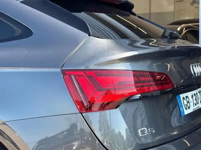 Audi Q5 sportback 55 tfsi e 367ch s line quattro s tronic 7 — photo 13