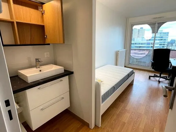 Chambre colocation bourg l'évêque