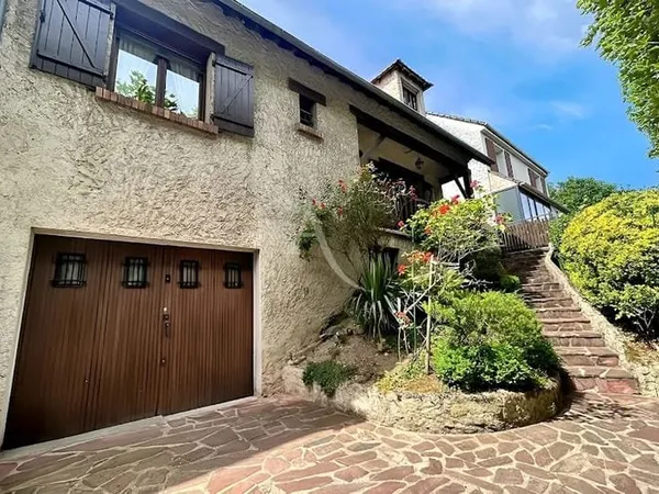 Maison 6 pièces 111 m²