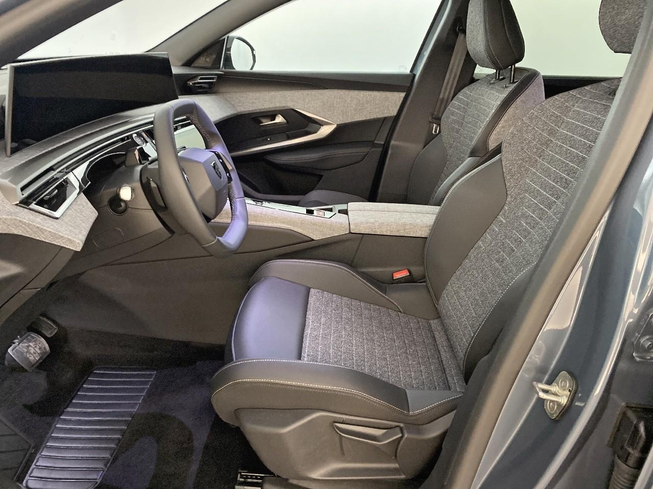 Peugeot 5008 hybrid 145 ch e-dcs6 allure — photo 9