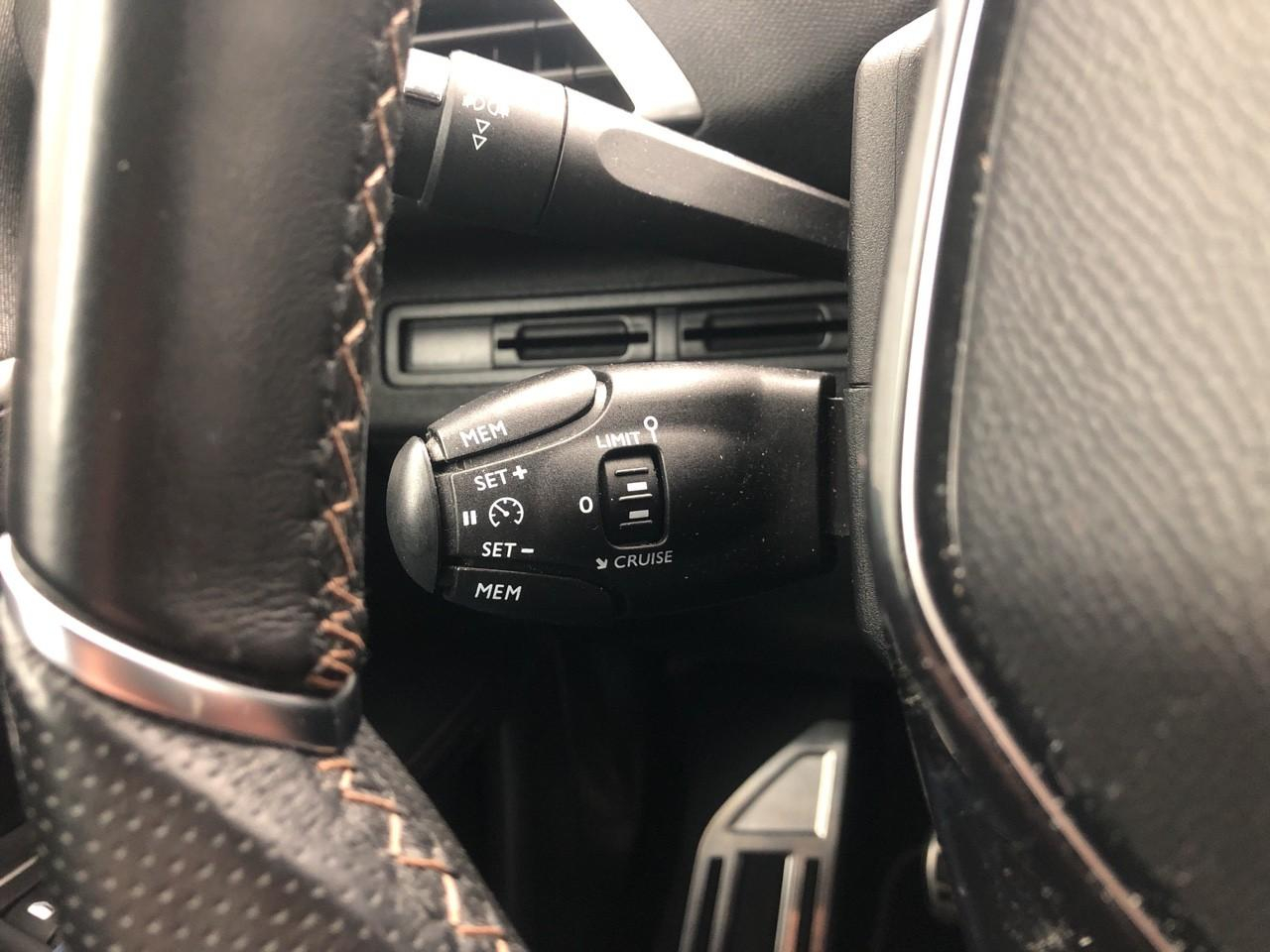 Peugeot 3008 1.2 puretech 130ch s&s bvm6 gt line — photo 40