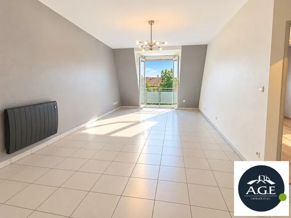 Appartement CENTRE VILLE AUNEAU 2 pièces