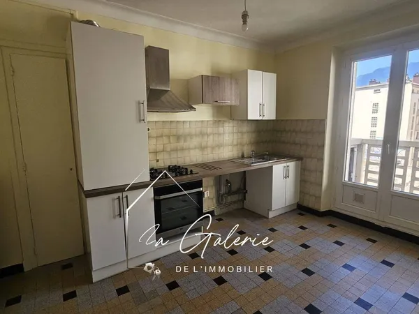 Appartement 3 pièces 90 m²