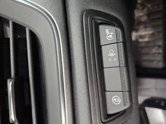 Renault Captur tce 90 ch — photo 42