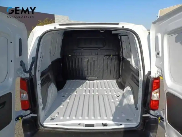 Citroën Berlingo van m diesel 100 ch manuelle — photo 43