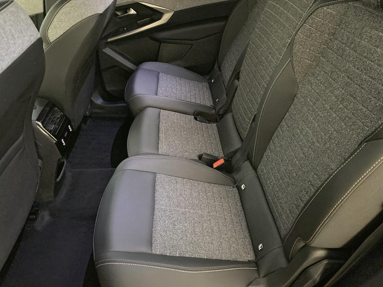 Peugeot 5008 hybrid 145 ch e-dcs6 allure — photo 10