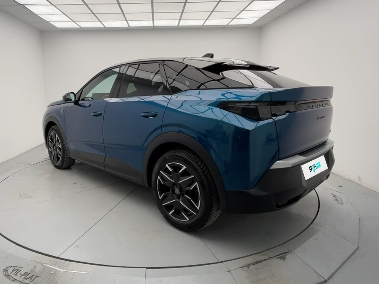 Peugeot 3008 hybrid 145 e-dcs6 gt — photo 3