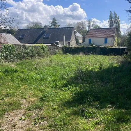 Terrain à Bâtir