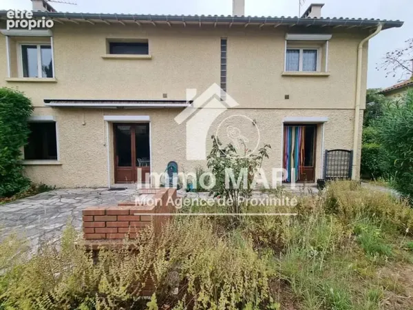 Maison à vendre d'une surface de 125m2 avec garage de 25m2 sur un terrain de 350m2 à Montpellier