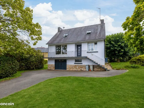 Propriété 6 pièces 107 m²