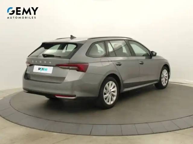 Skoda Octavia combi 2.0 tdi 150 ch scr dsg7 — photo 47