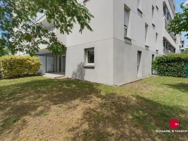 Appartement avec jardin et parking