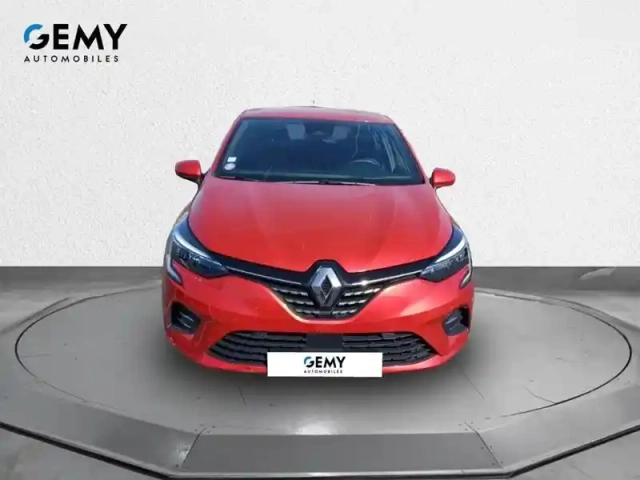 Renault Clio e-tech 140 — photo 2
